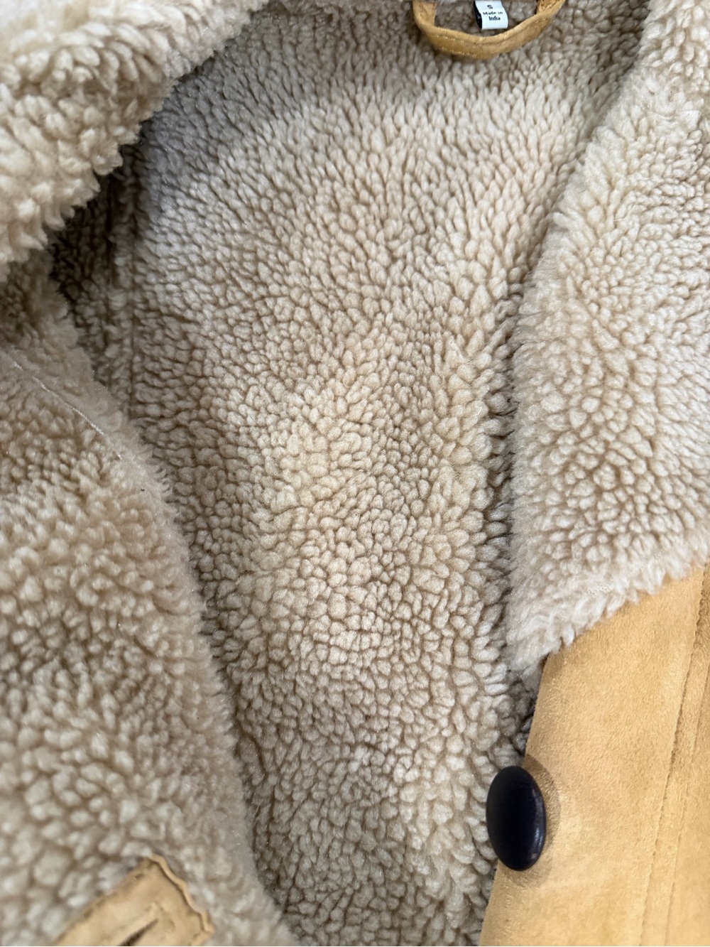 🤎 Reformation VEDA Luca Suede Shearling Coat – Parmesan Suede 🤎 - Picture 8 of 11